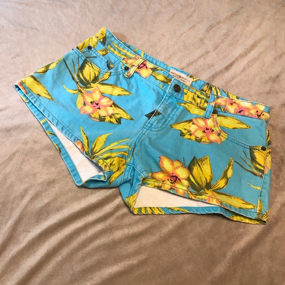 Ralph Lauren Pants - Ralph Lauren Floral Shorts